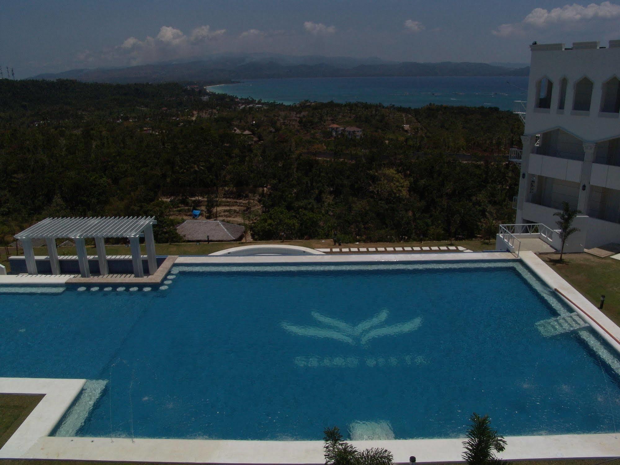 Boracay Grand Vista Resort & Spa Yapak Exterior photo